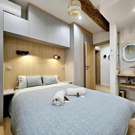 Le Rempart - T3 Dans Vieil Antibes