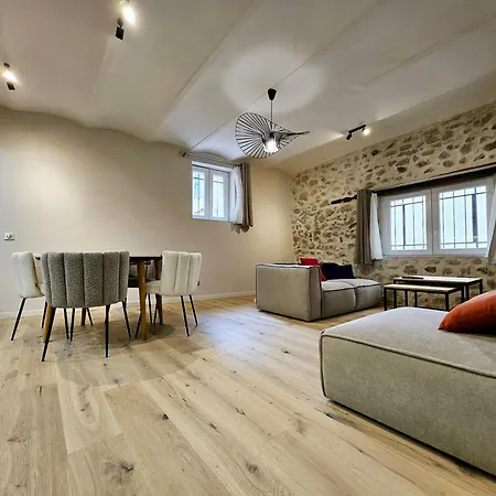 Le Rempart - T3 Dans Vieil * Antibes