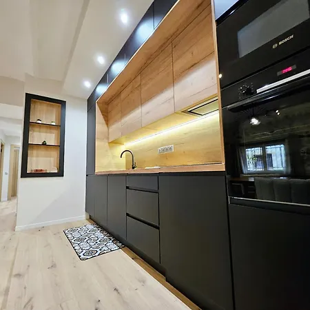 Appartement Le Rempart - T3 Dans Vieil Antibes